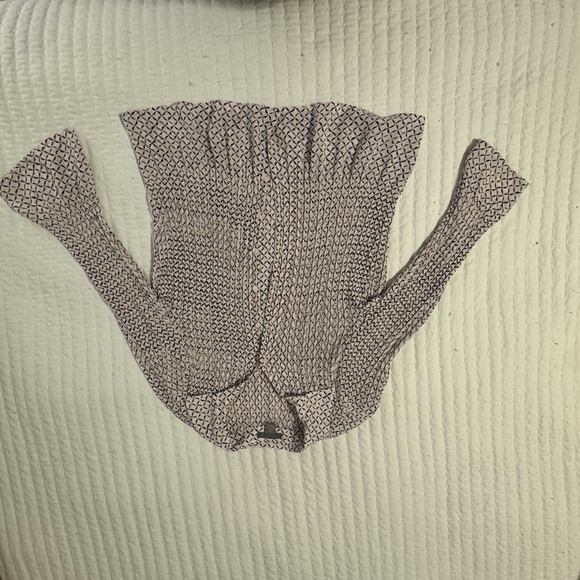 Elegant Black and Pale pink Women's Blouse - Picture 4 of 4